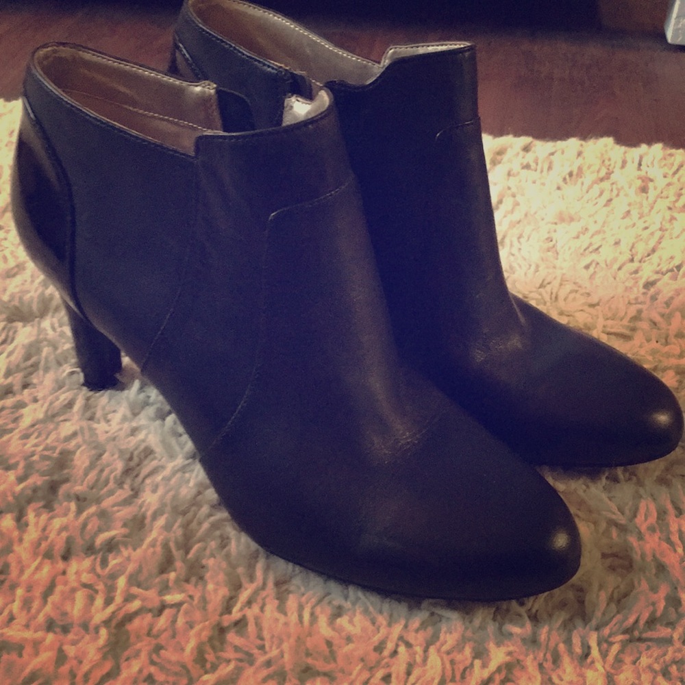 Work heeled boots.